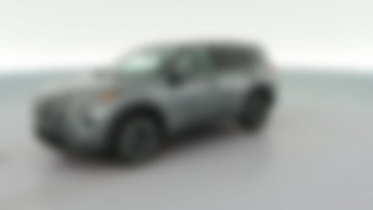 2024 Nissan Rogue vehicle photo