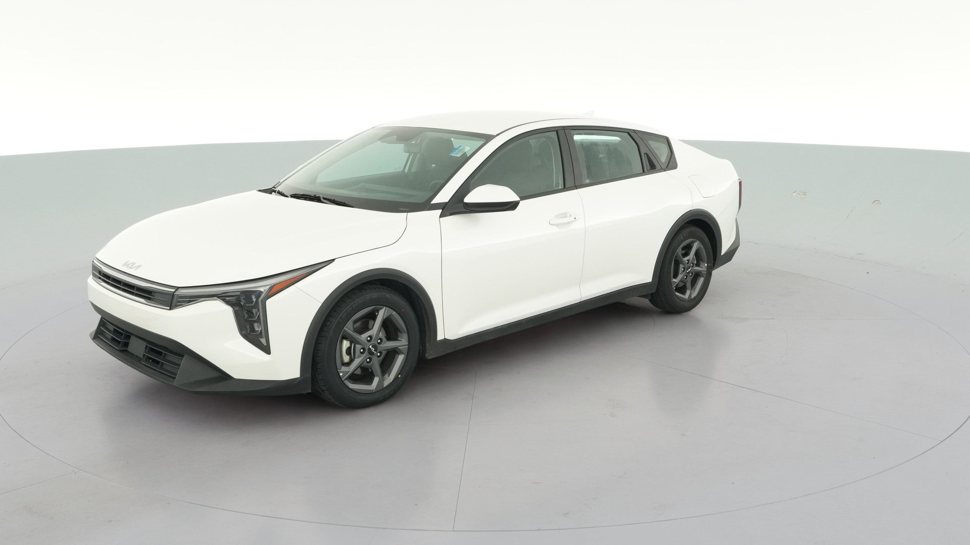 2025 Kia K4 vehicle photo