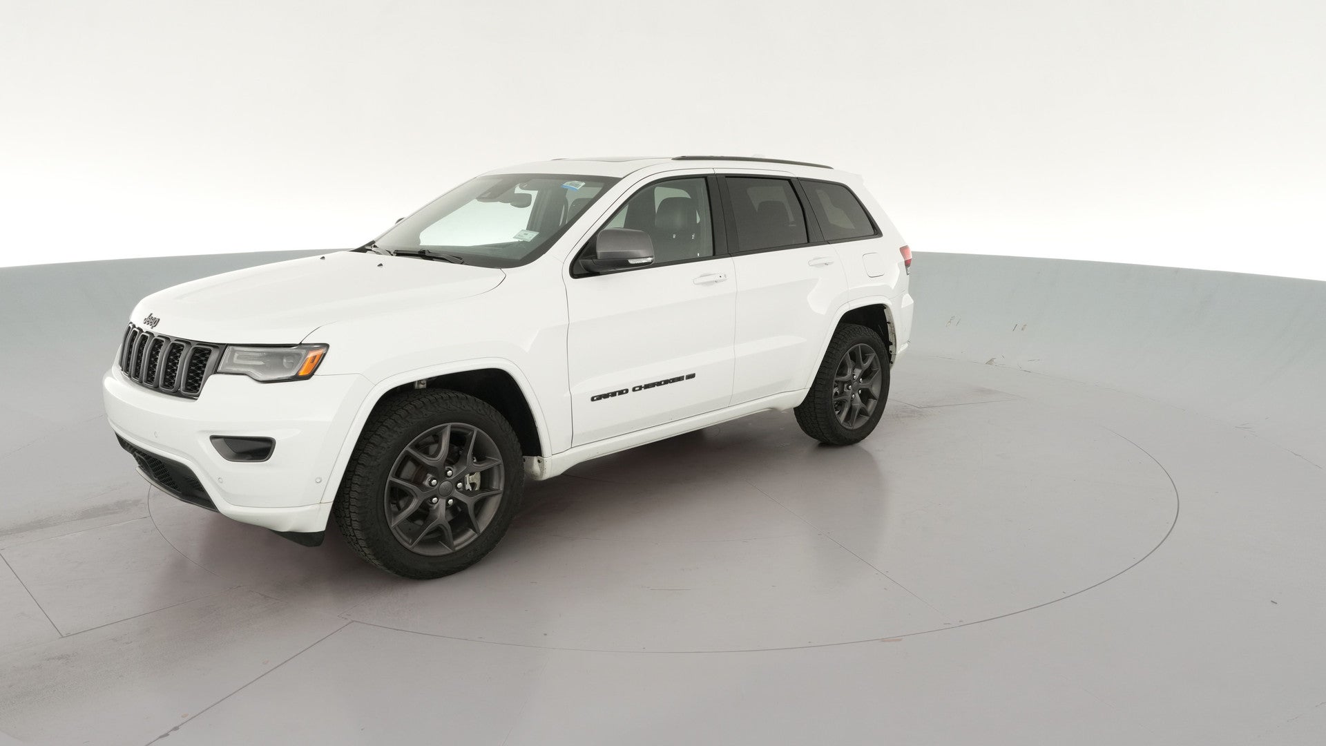 2021 Jeep Grand Cherokee vehicle photo