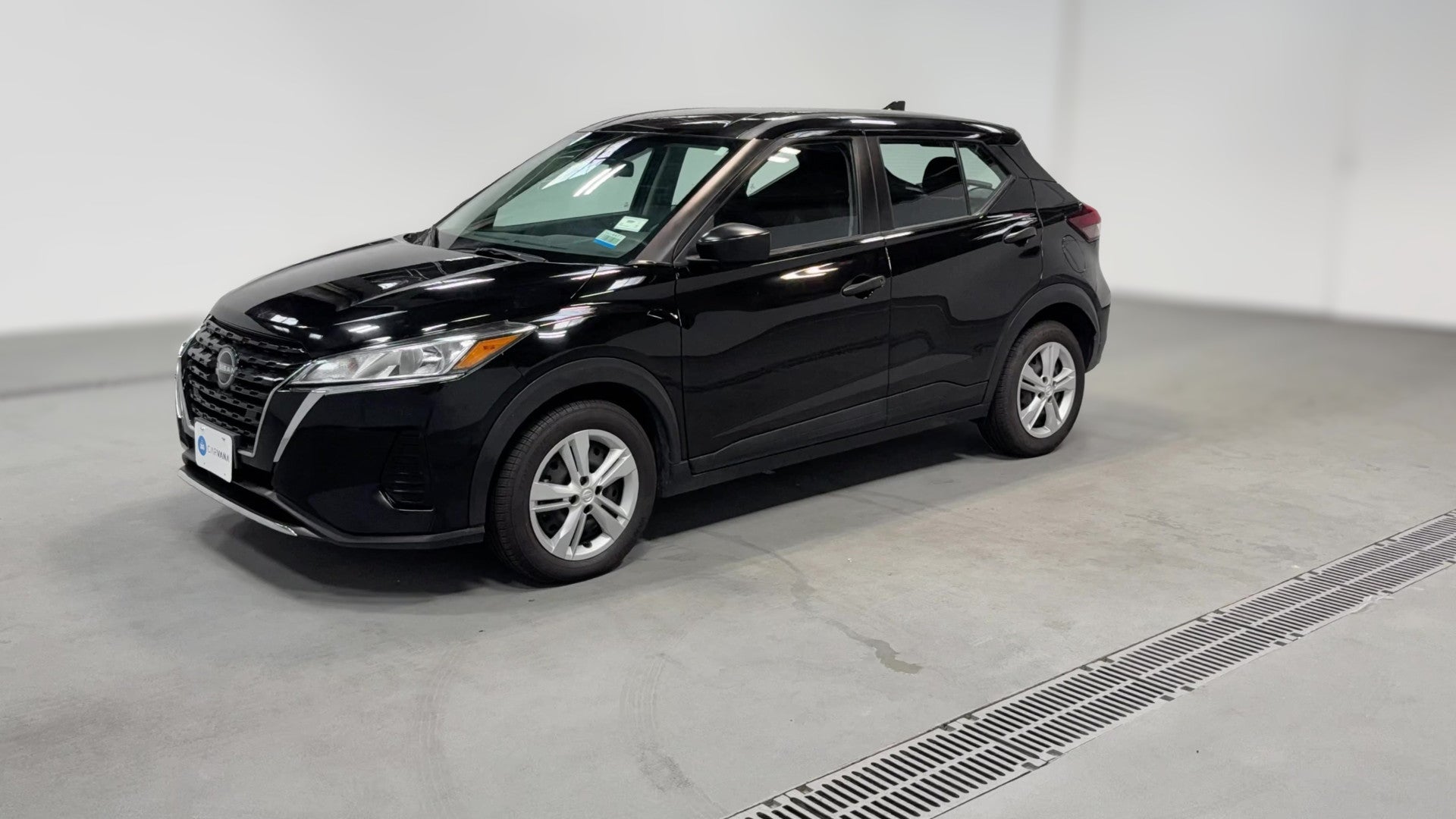 2024 Nissan Kicks vehicle photo