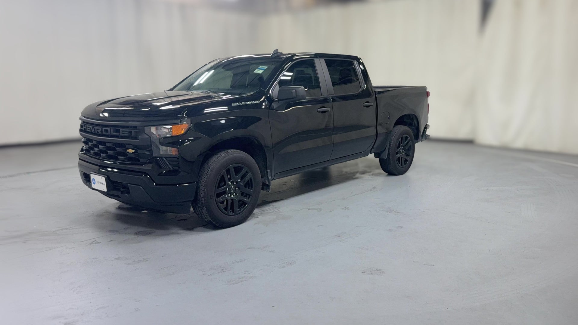 2025 Chevrolet Silverado 1500 Crew Cab vehicle photo