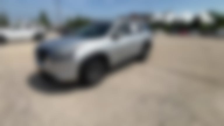 2025 Nissan Pathfinder vehicle photo