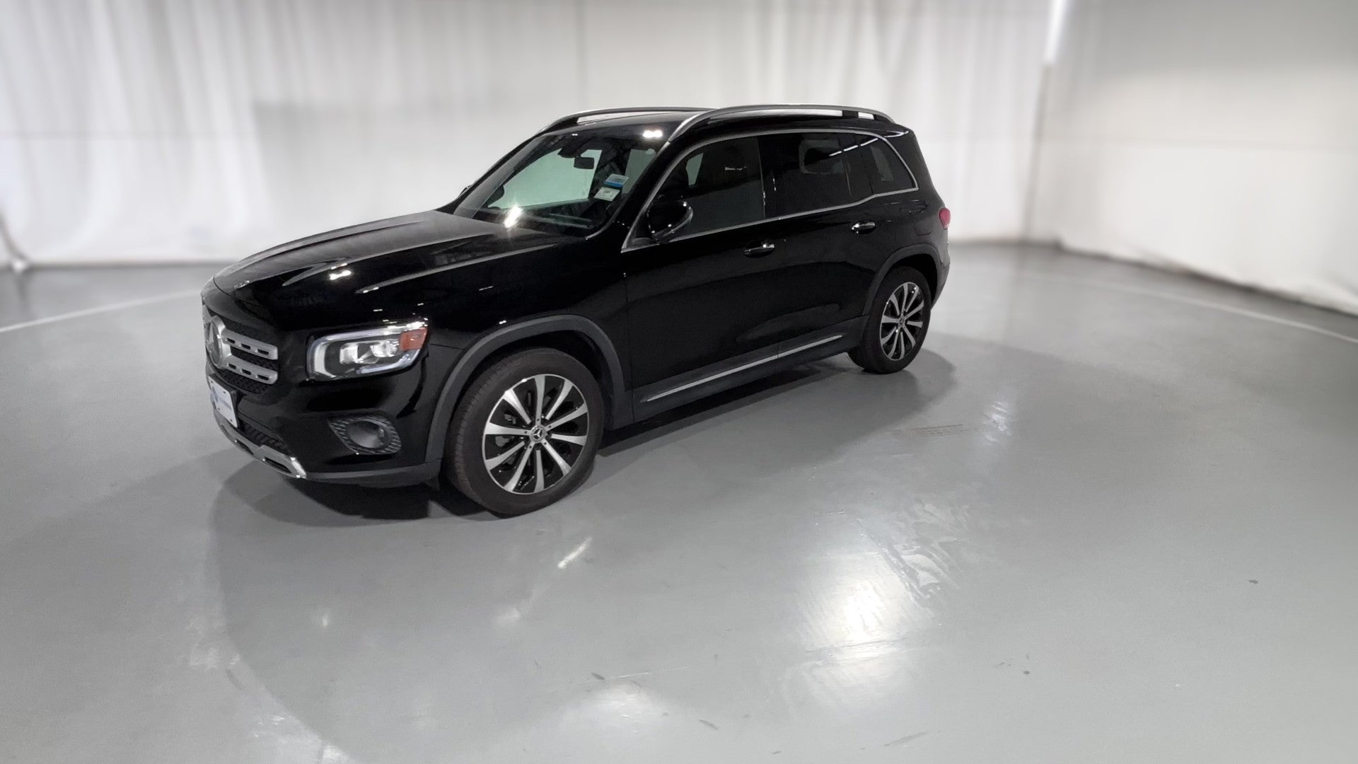 2021 Mercedes-Benz GLB vehicle photo