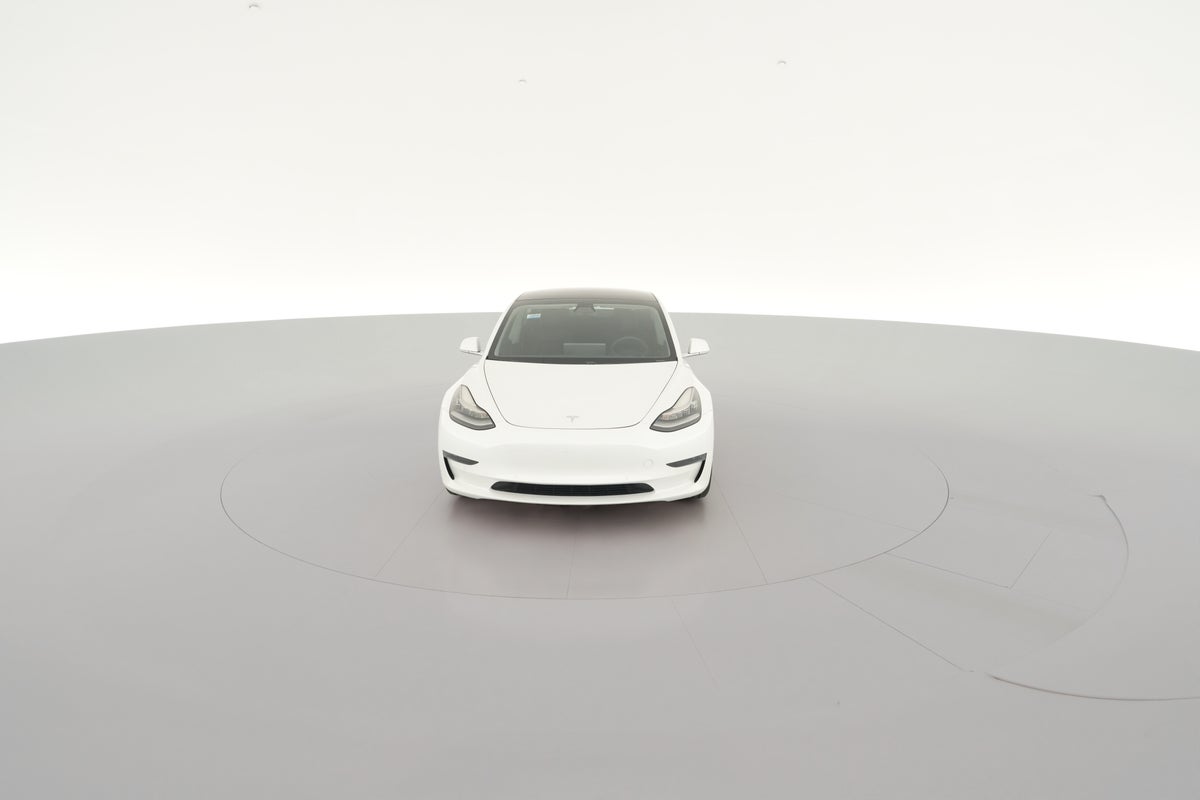 2020 Tesla Model 3 Standard Range Plus in Pearl White Multi-Coat — 360° view 1