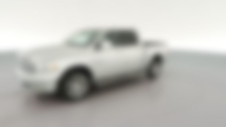 2016 Ram 1500 Crew Cab vehicle photo