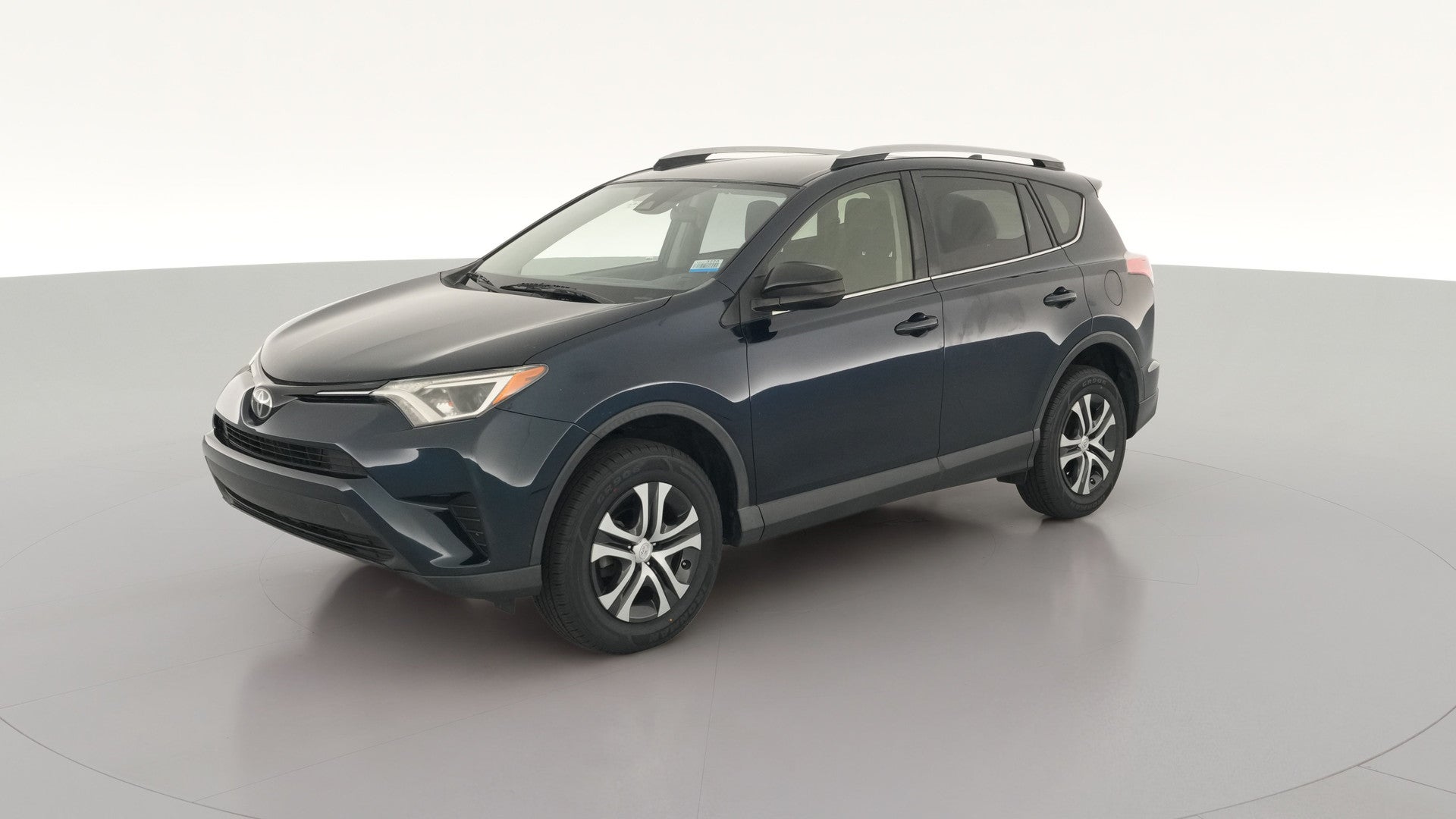 2018 Toyota RAV4 vehicle photo