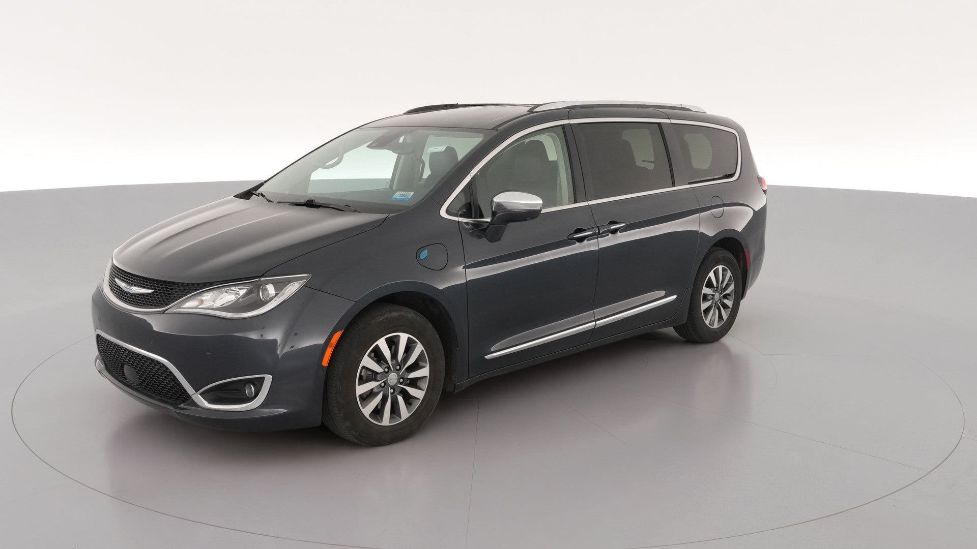 2020 Chrysler Pacifica Hybrid vehicle photo