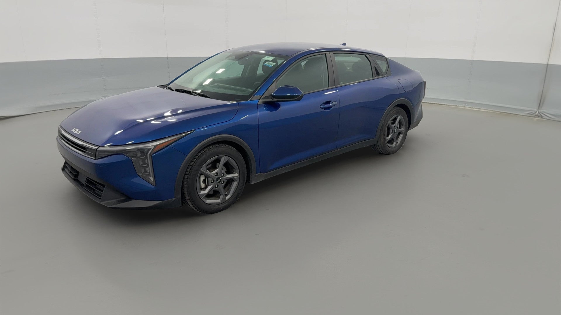 2025 Kia K4 vehicle photo