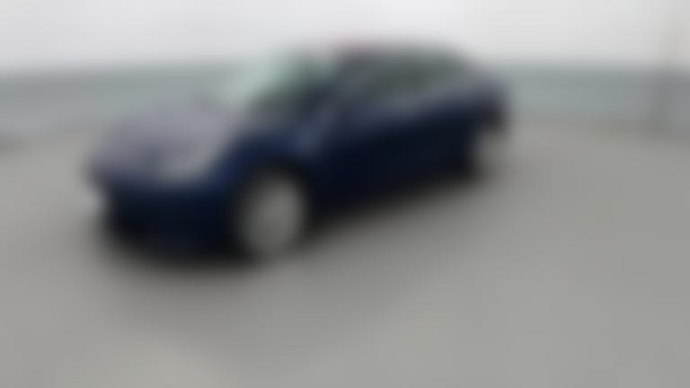 2018 Tesla Model 3 vehicle photo