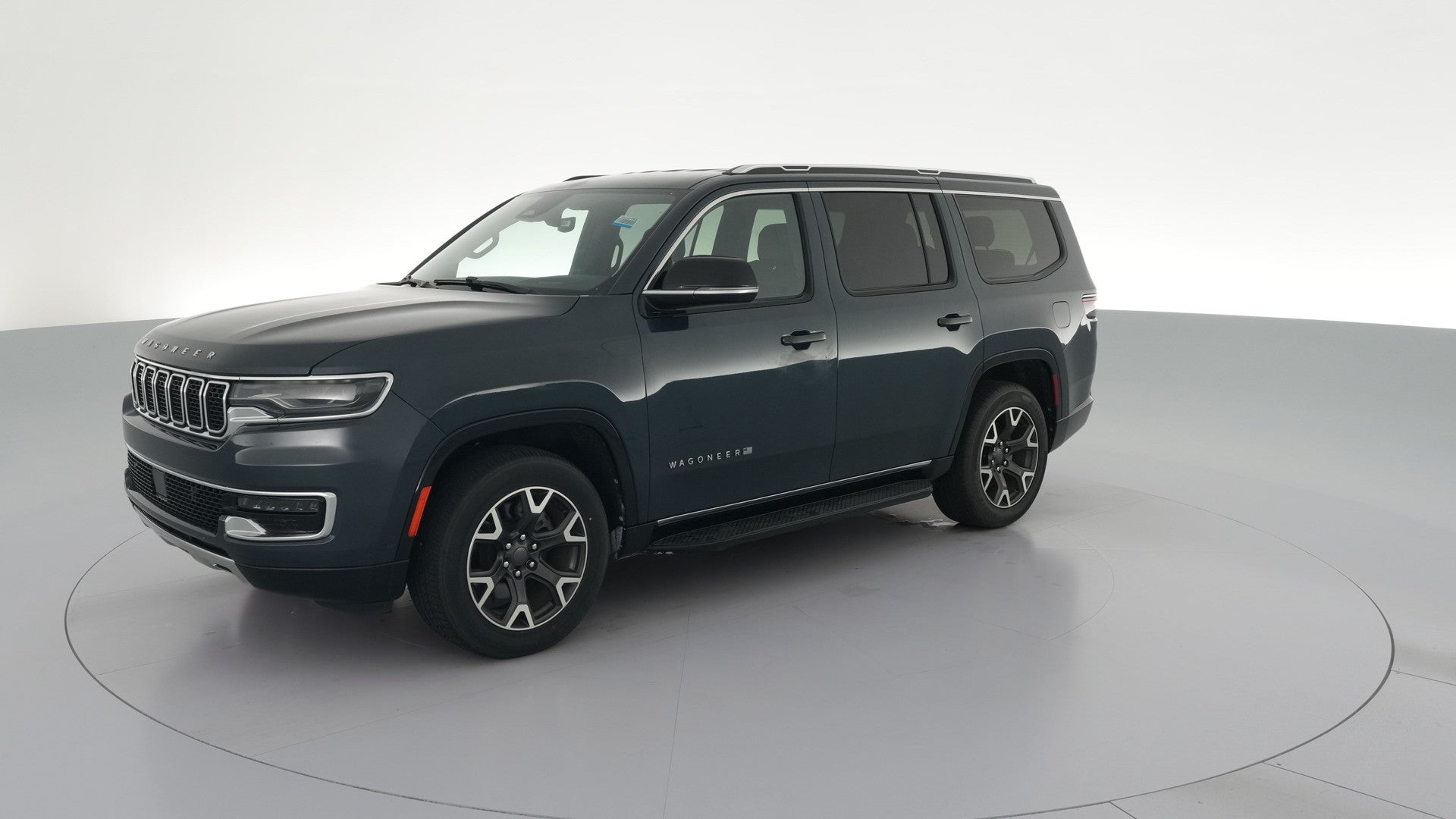 2023 Jeep Wagoneer vehicle photo