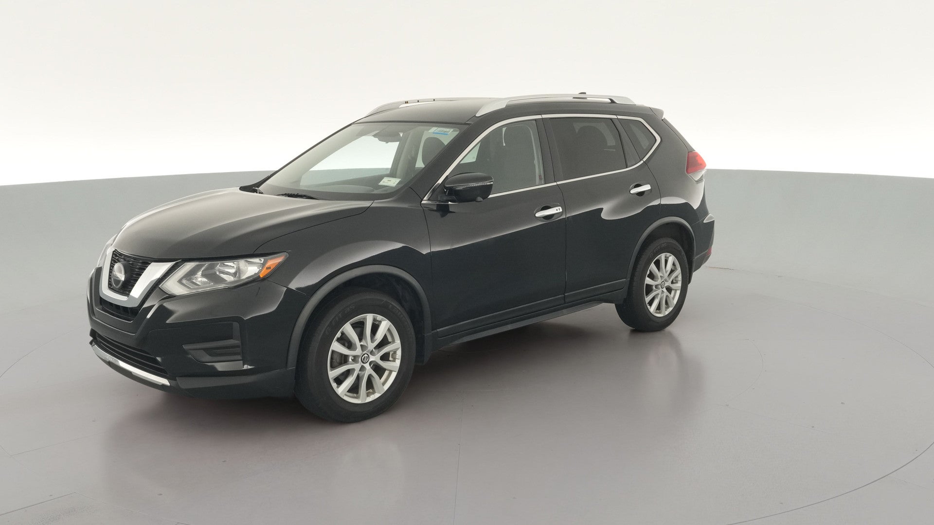 2018 Nissan Rogue vehicle photo