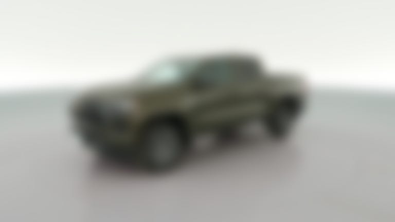 2024 Chevrolet Colorado Crew Cab vehicle photo