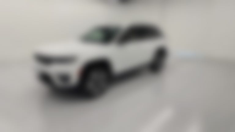 2023 Jeep Grand Cherokee 4xe vehicle photo
