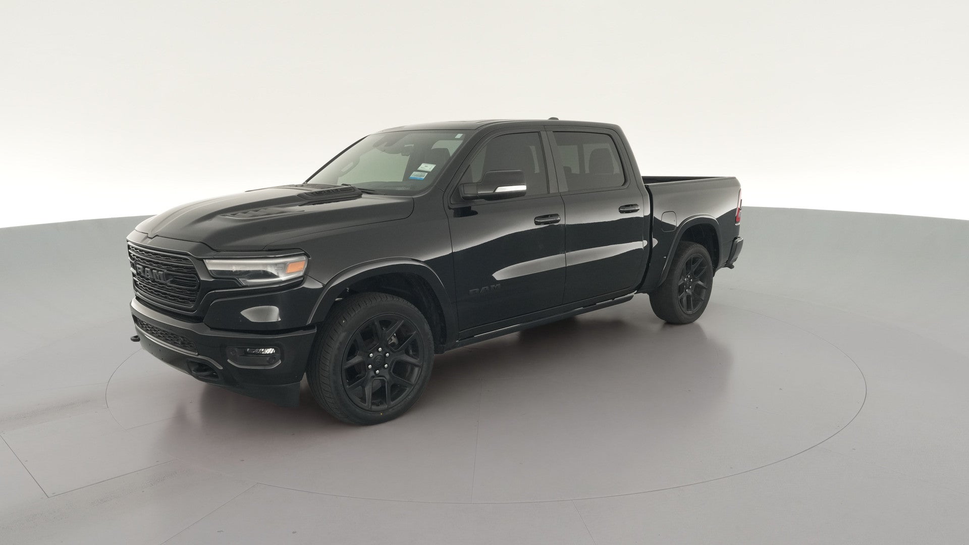2022 Ram 1500 Crew Cab vehicle photo