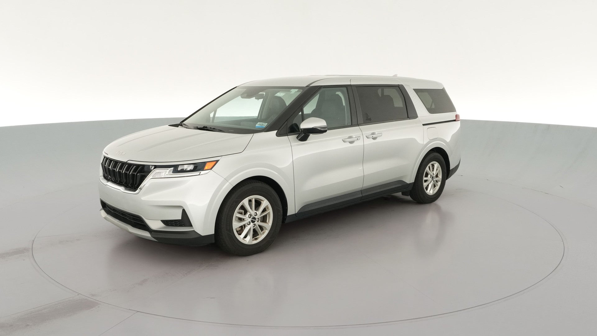 2022 Kia Carnival vehicle photo