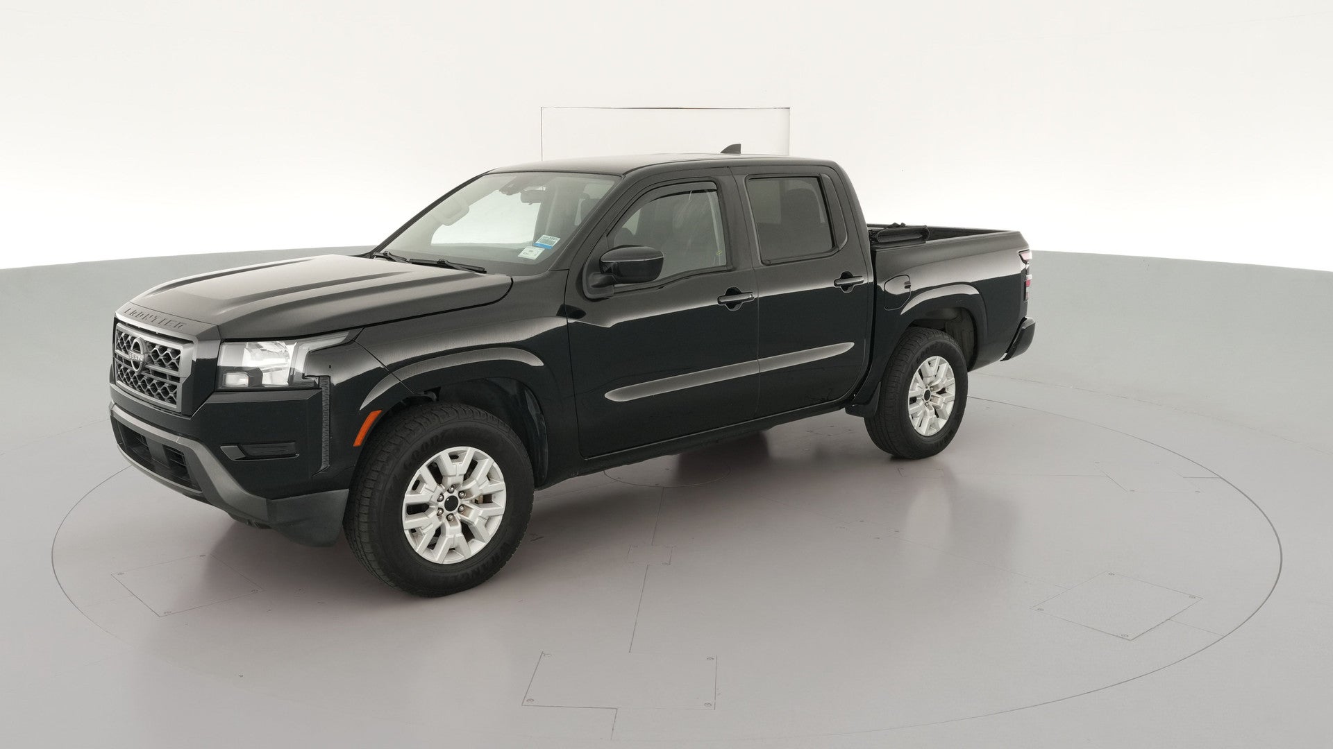 2022 Nissan Frontier Crew Cab vehicle photo