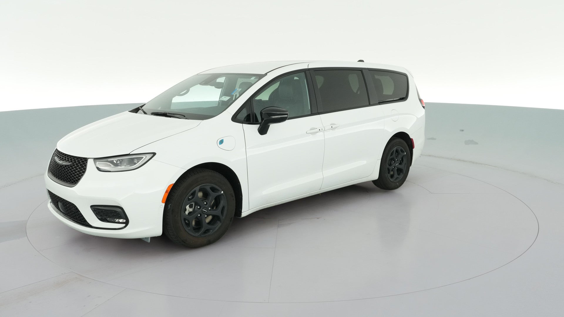2024 Chrysler Pacifica Hybrid vehicle photo