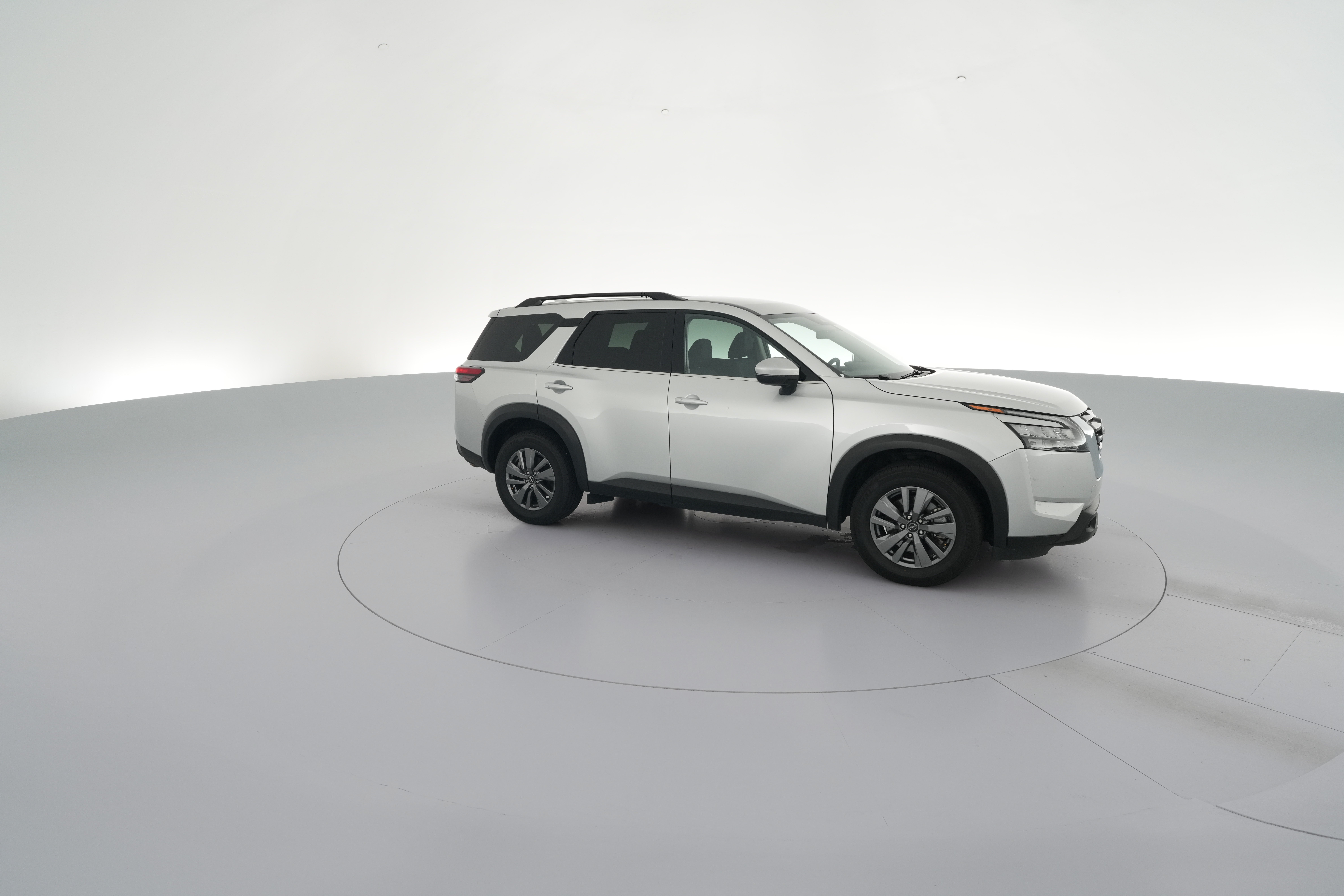 2025 Nissan Pathfinder SV - Photo 39