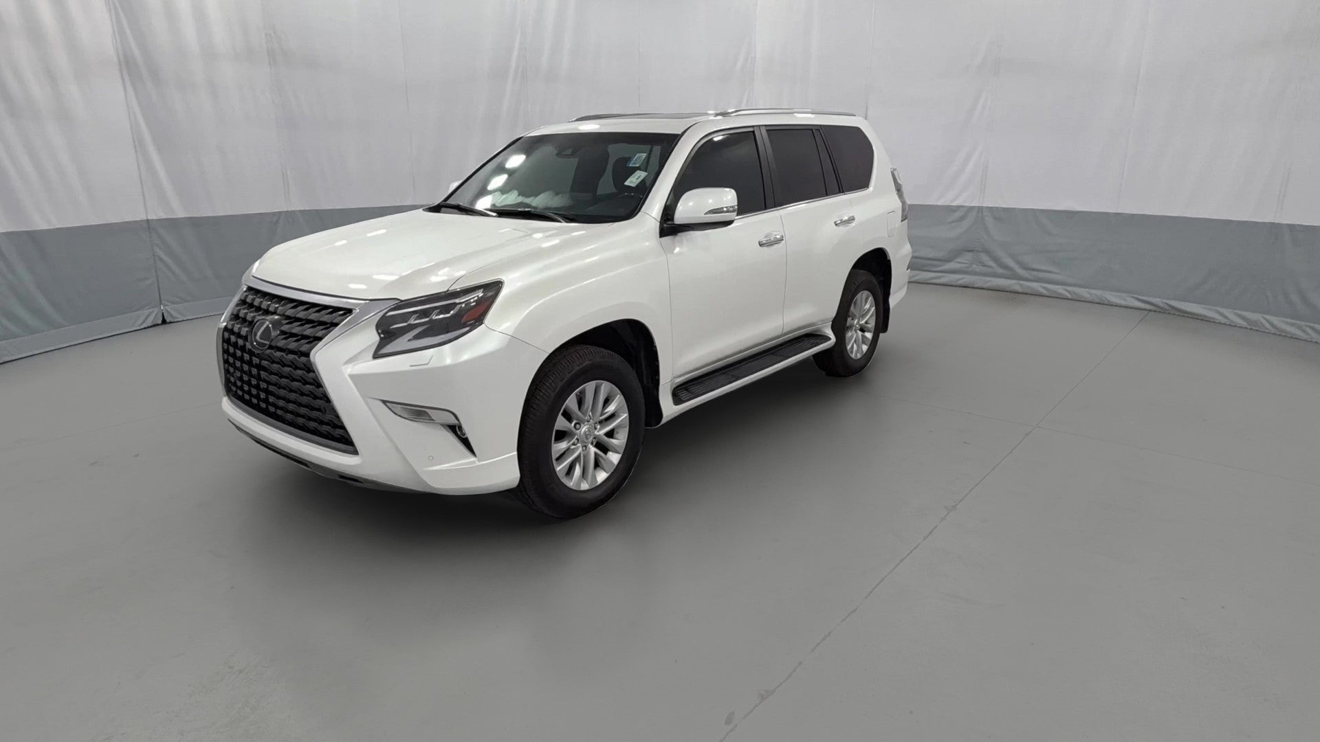 2023 Lexus GX vehicle photo