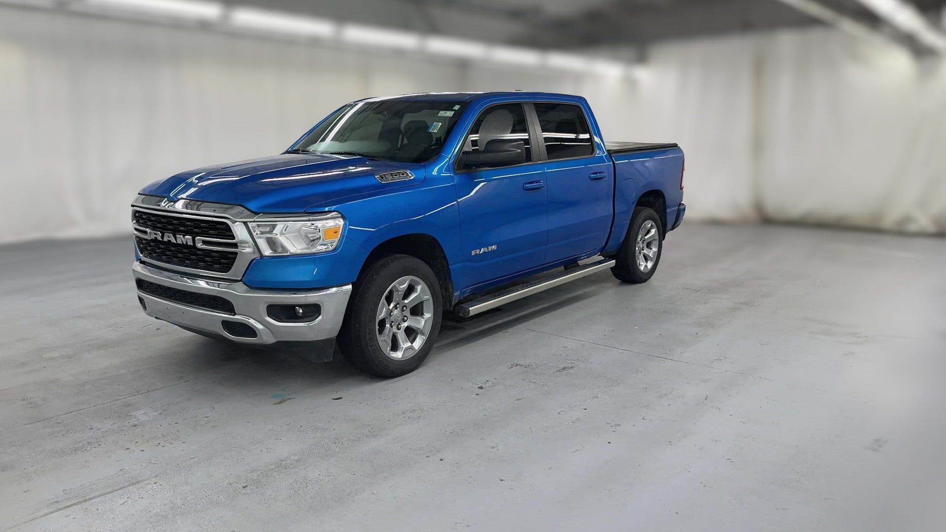 2022 Ram 1500 Crew Cab vehicle photo
