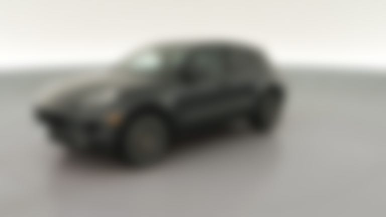 2018 Porsche Macan vehicle photo