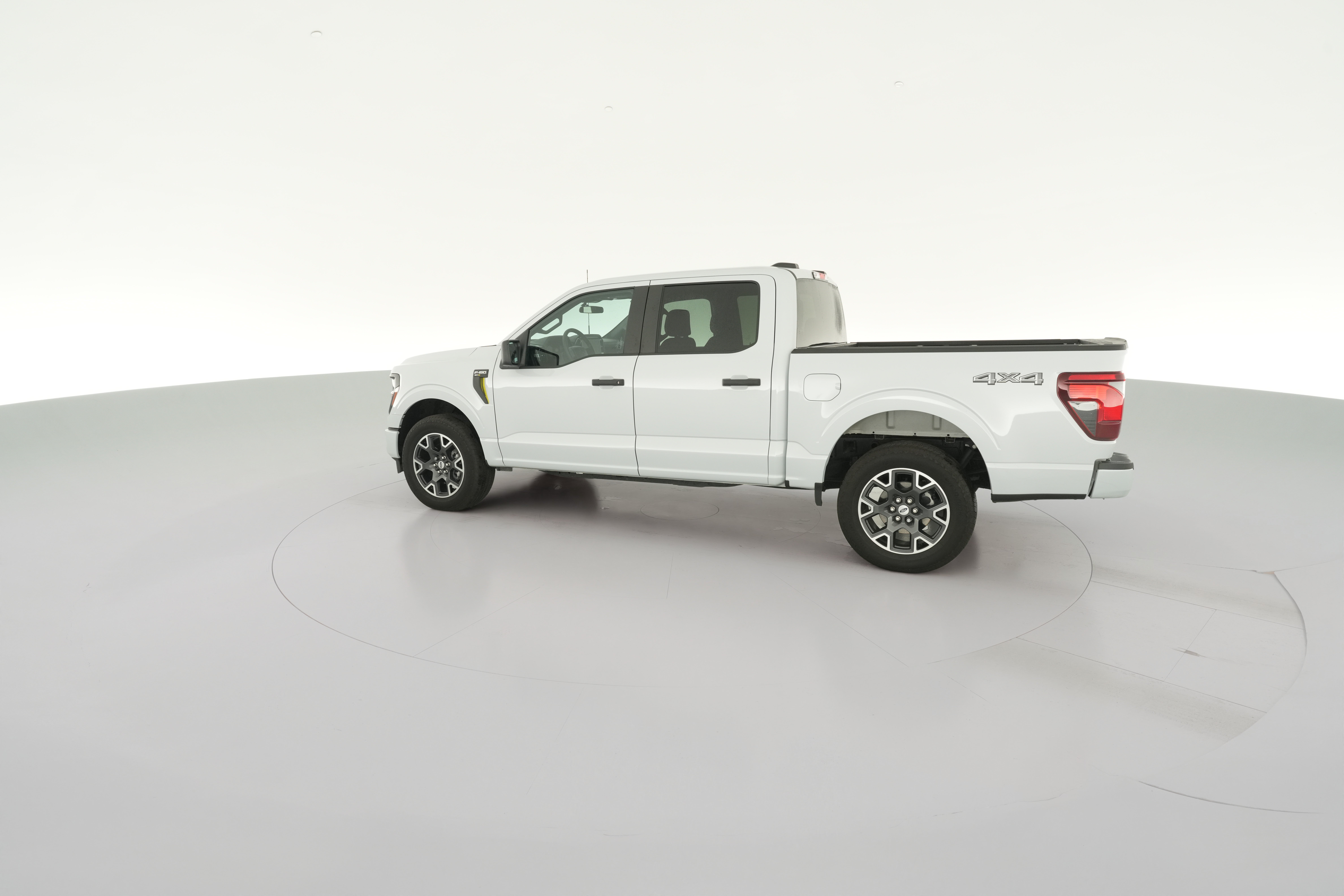 2025 Ford F-150 STX - Photo 27