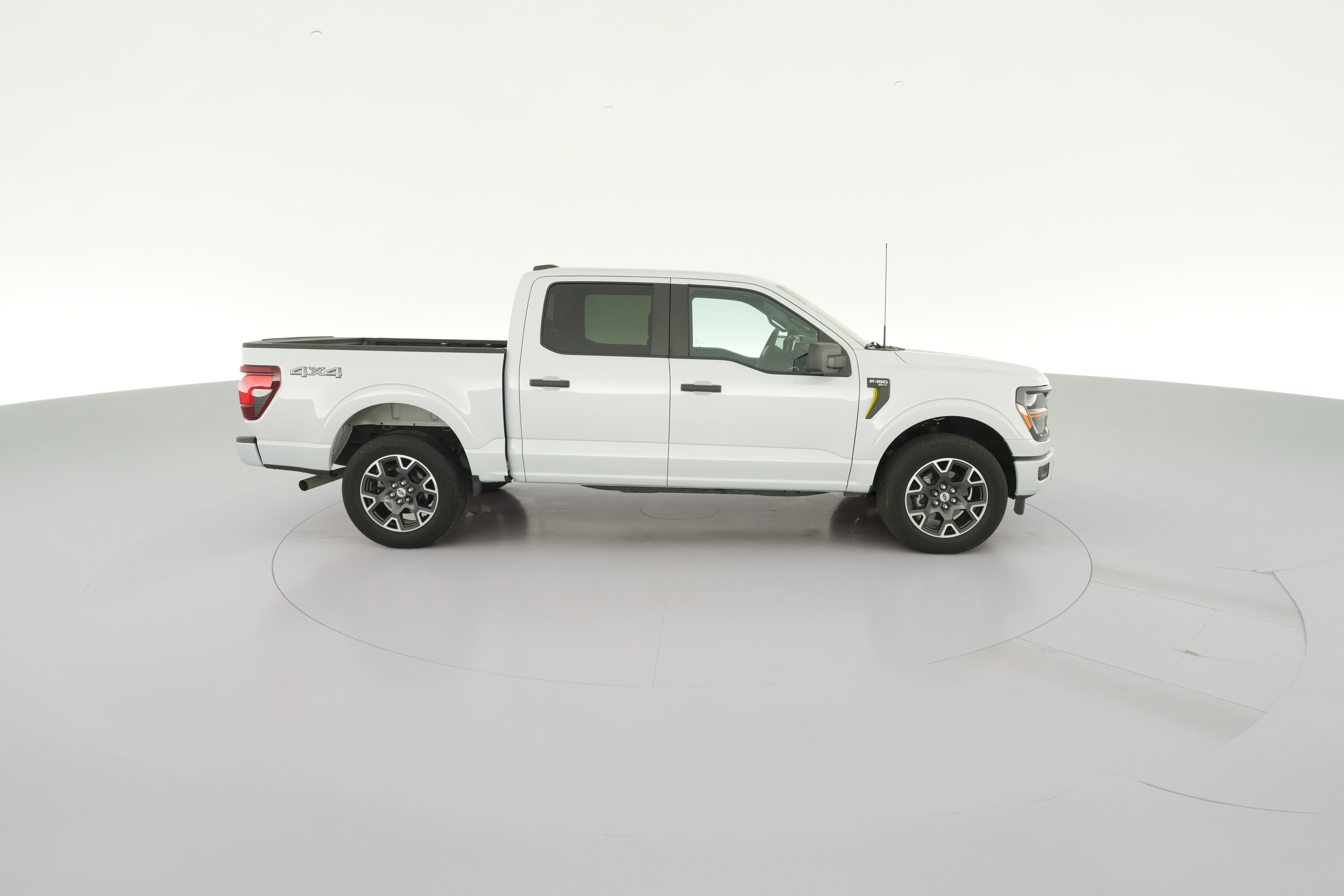2025 Ford F-150 STX - Photo 34