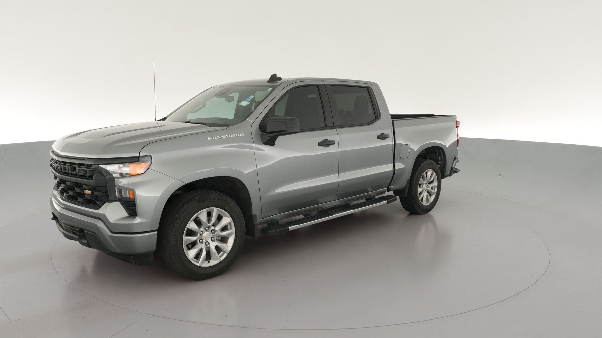 2024 Chevrolet Silverado 1500 Crew Cab vehicle photo