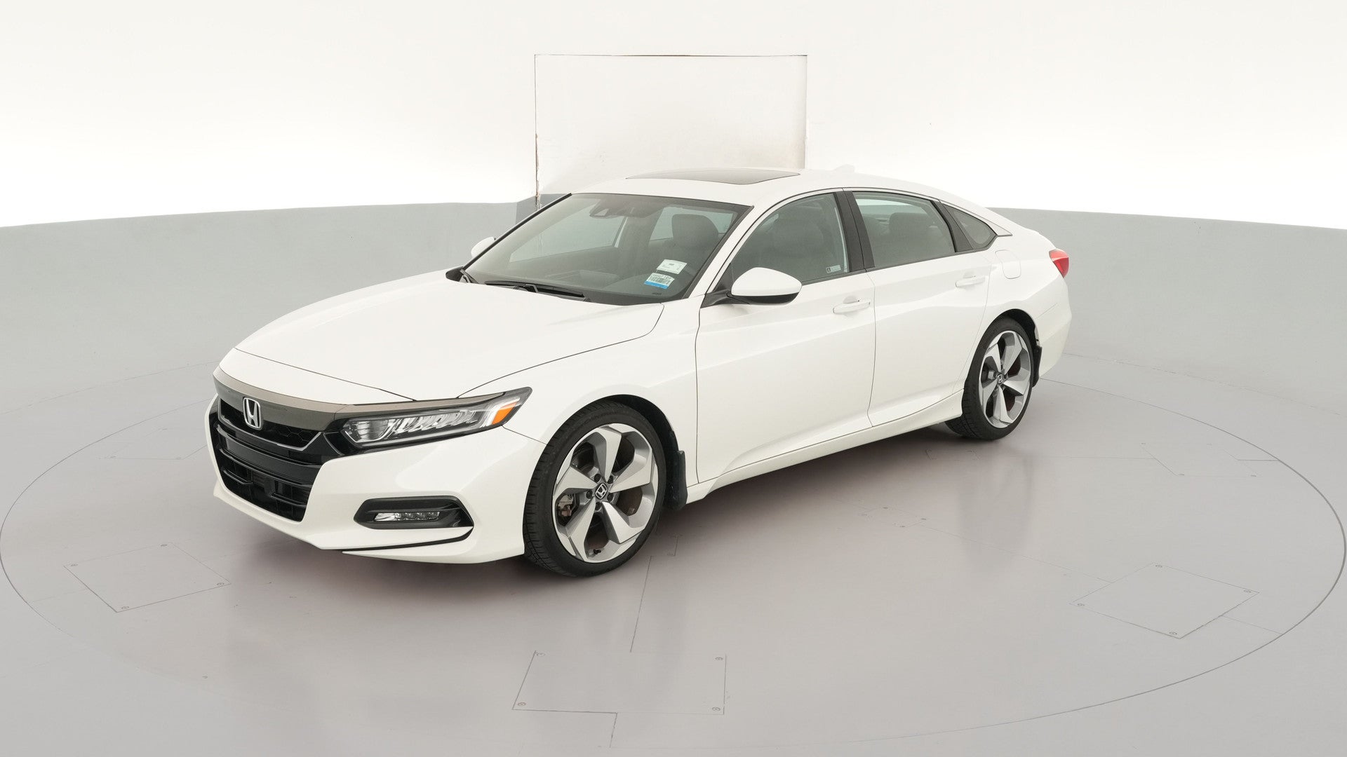 2019 Honda Accord vehicle photo