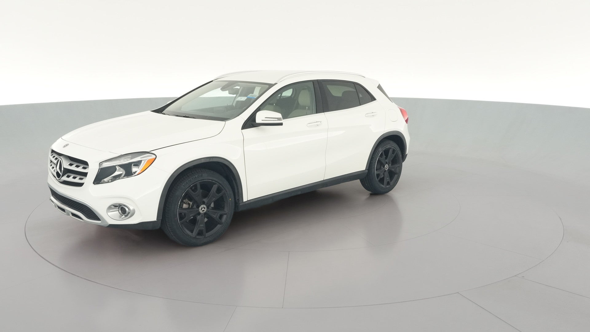2019 Mercedes-Benz GLA vehicle photo