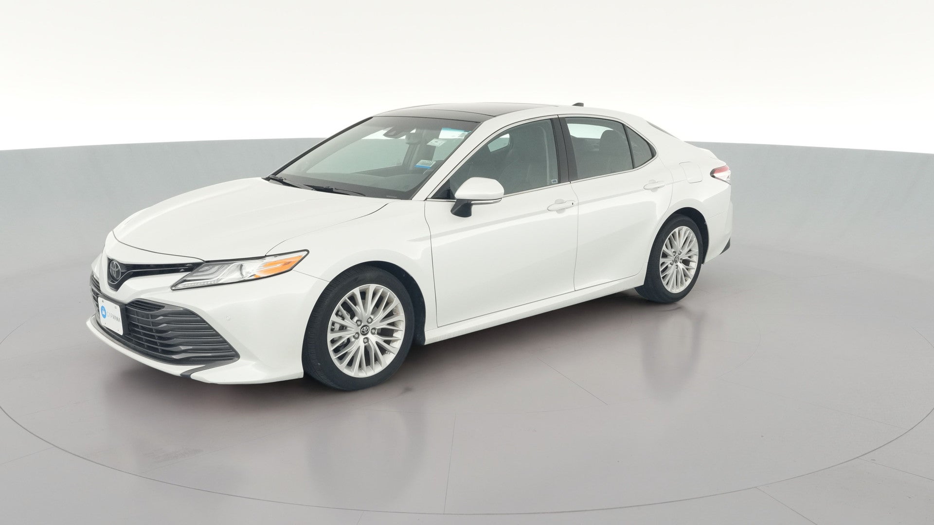 2018 Toyota Camry vehicle photo