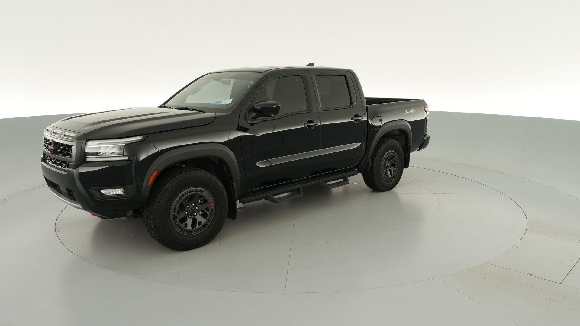 2025 Nissan Frontier Crew Cab vehicle photo
