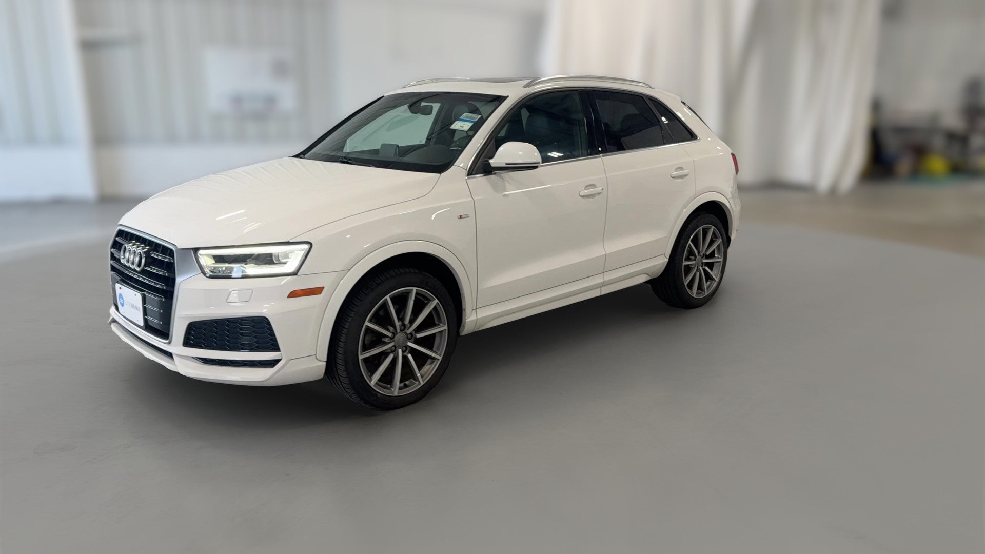 2018 Audi Q3 vehicle photo