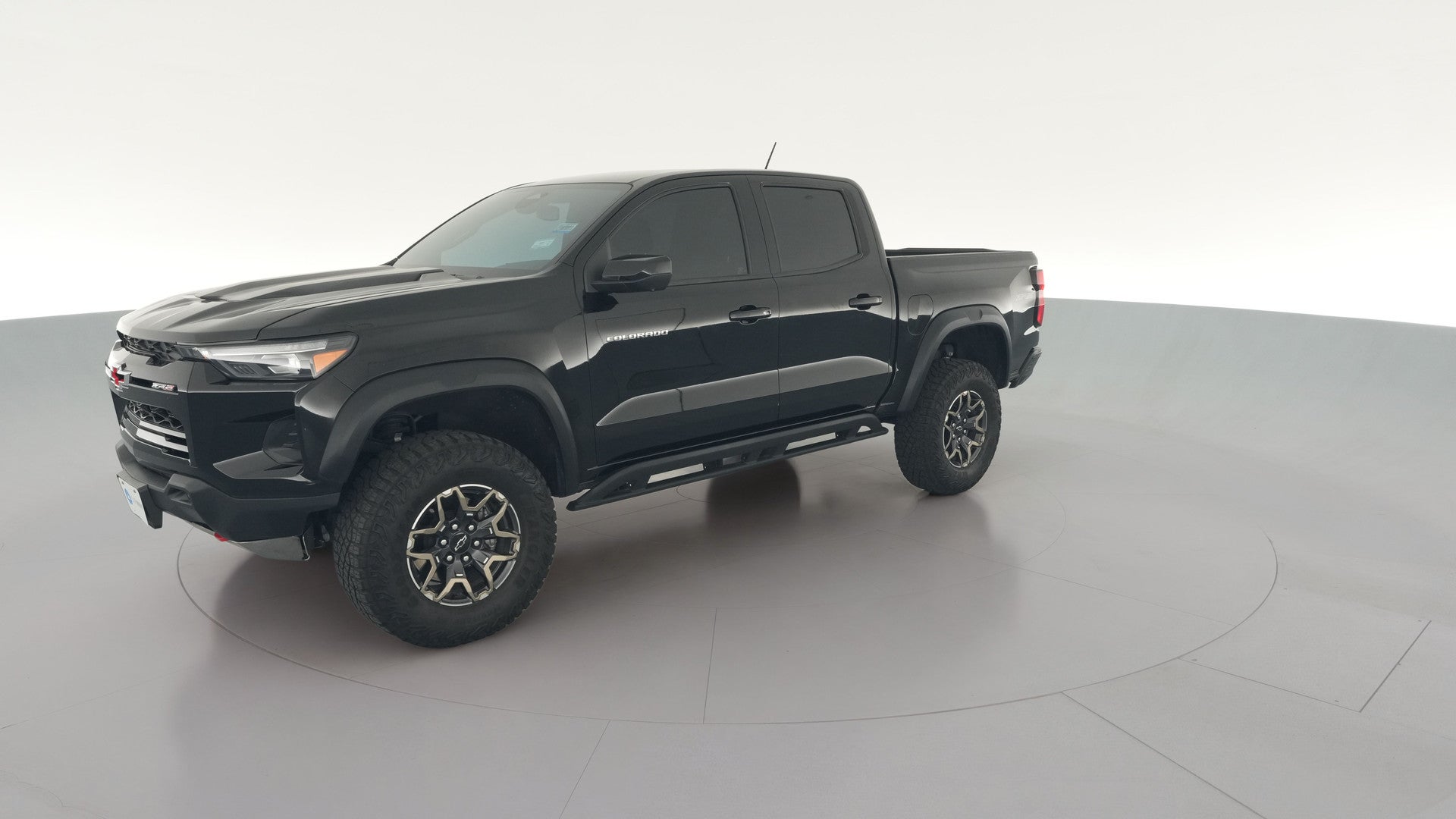 2024 Chevrolet Colorado Crew Cab vehicle photo
