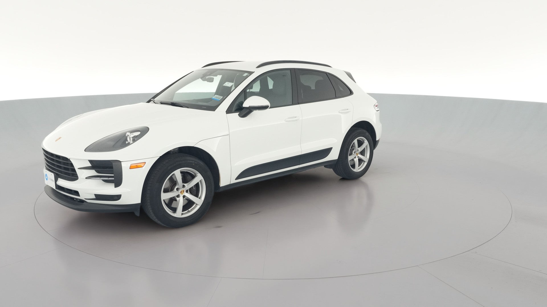 2019 Porsche Macan vehicle photo