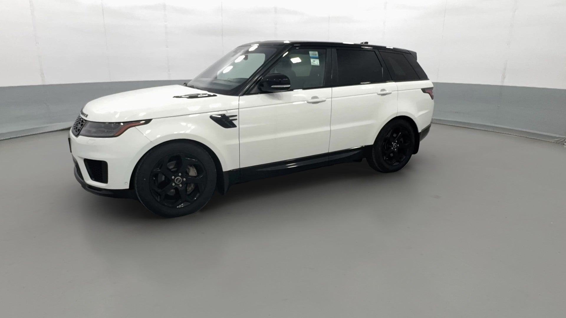 2019 Land Rover Range Rover Sport vehicle photo