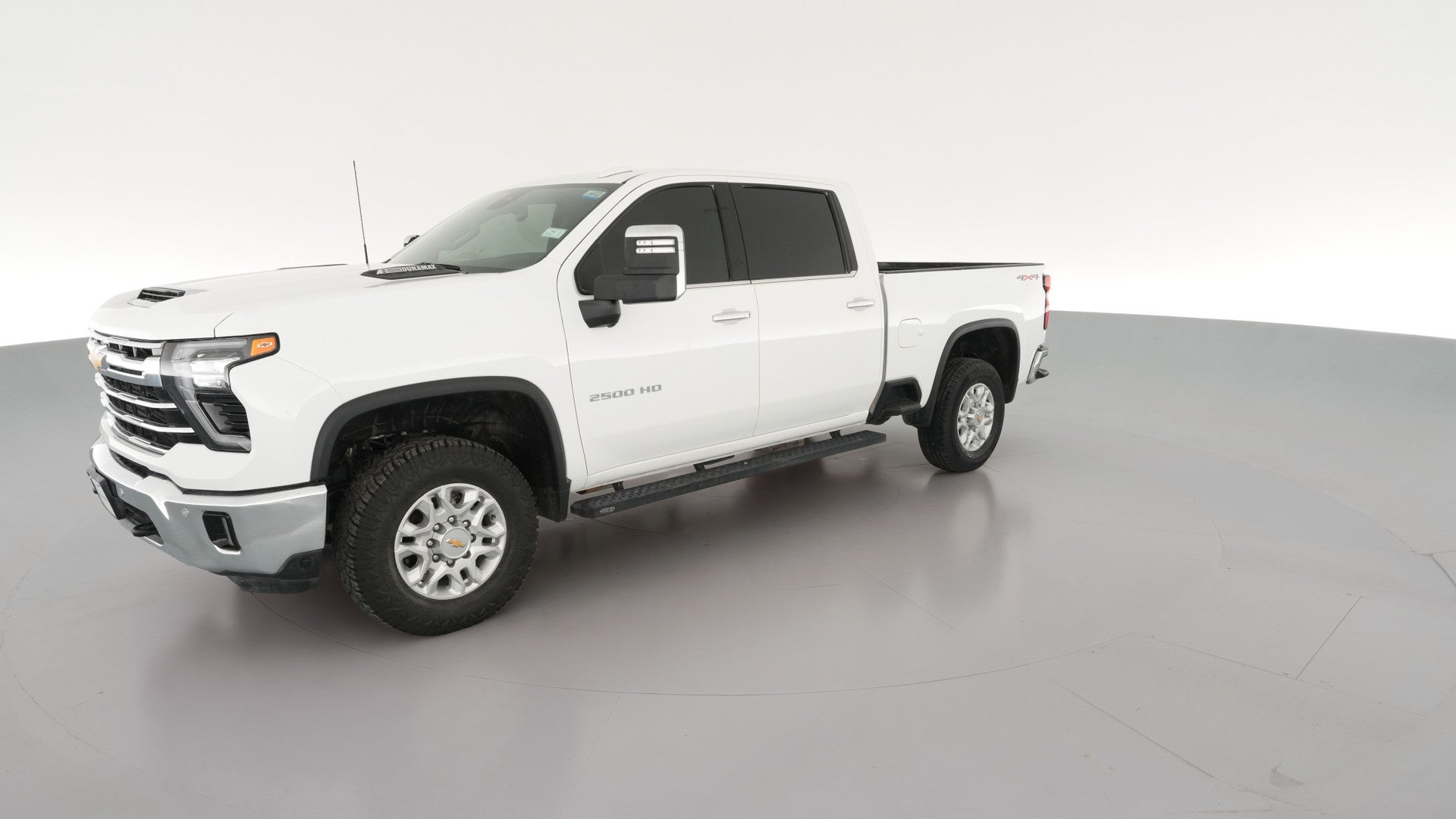 2025 Chevrolet Silverado 2500 HD Crew Cab vehicle photo