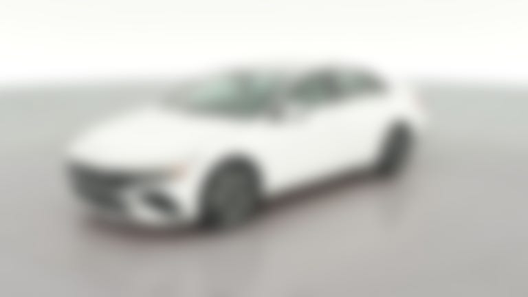 2025 Hyundai Elantra vehicle photo