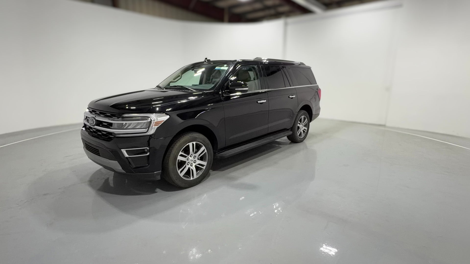 2024 Ford Expedition MAX vehicle photo