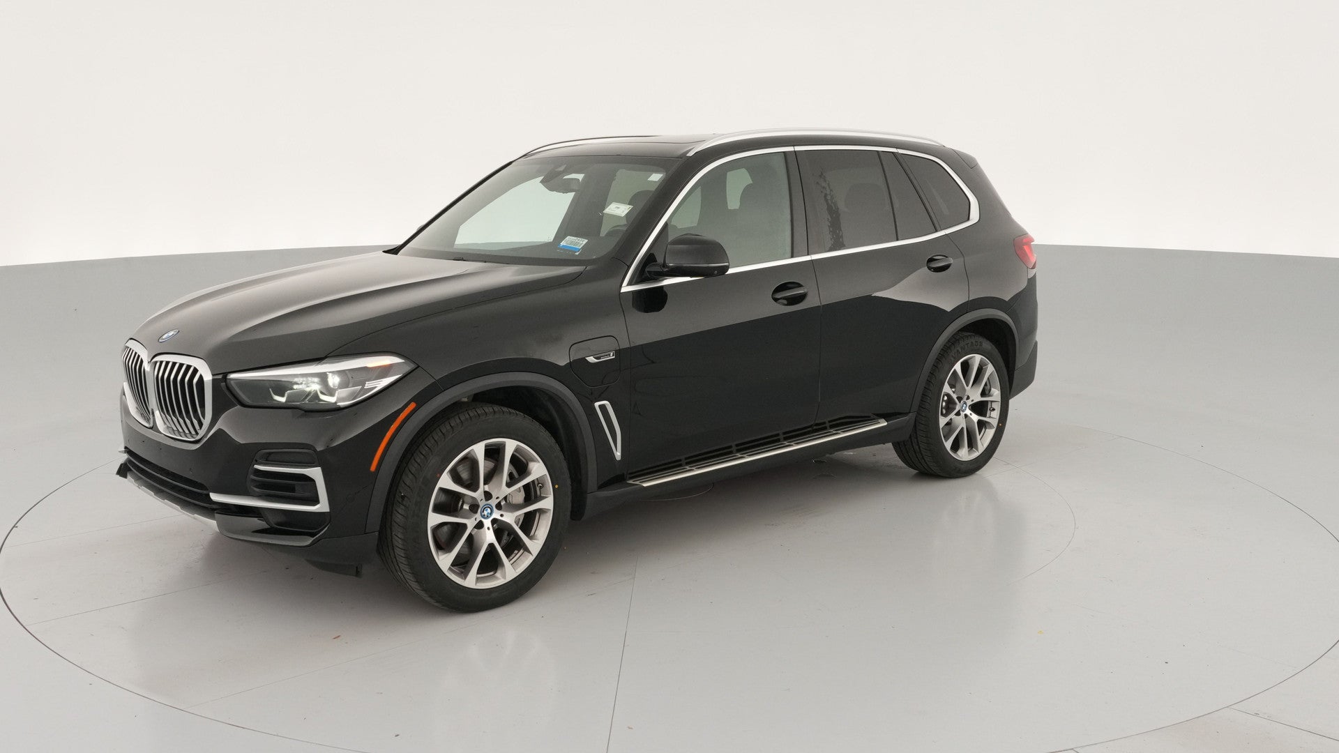2023 BMW X5 vehicle photo