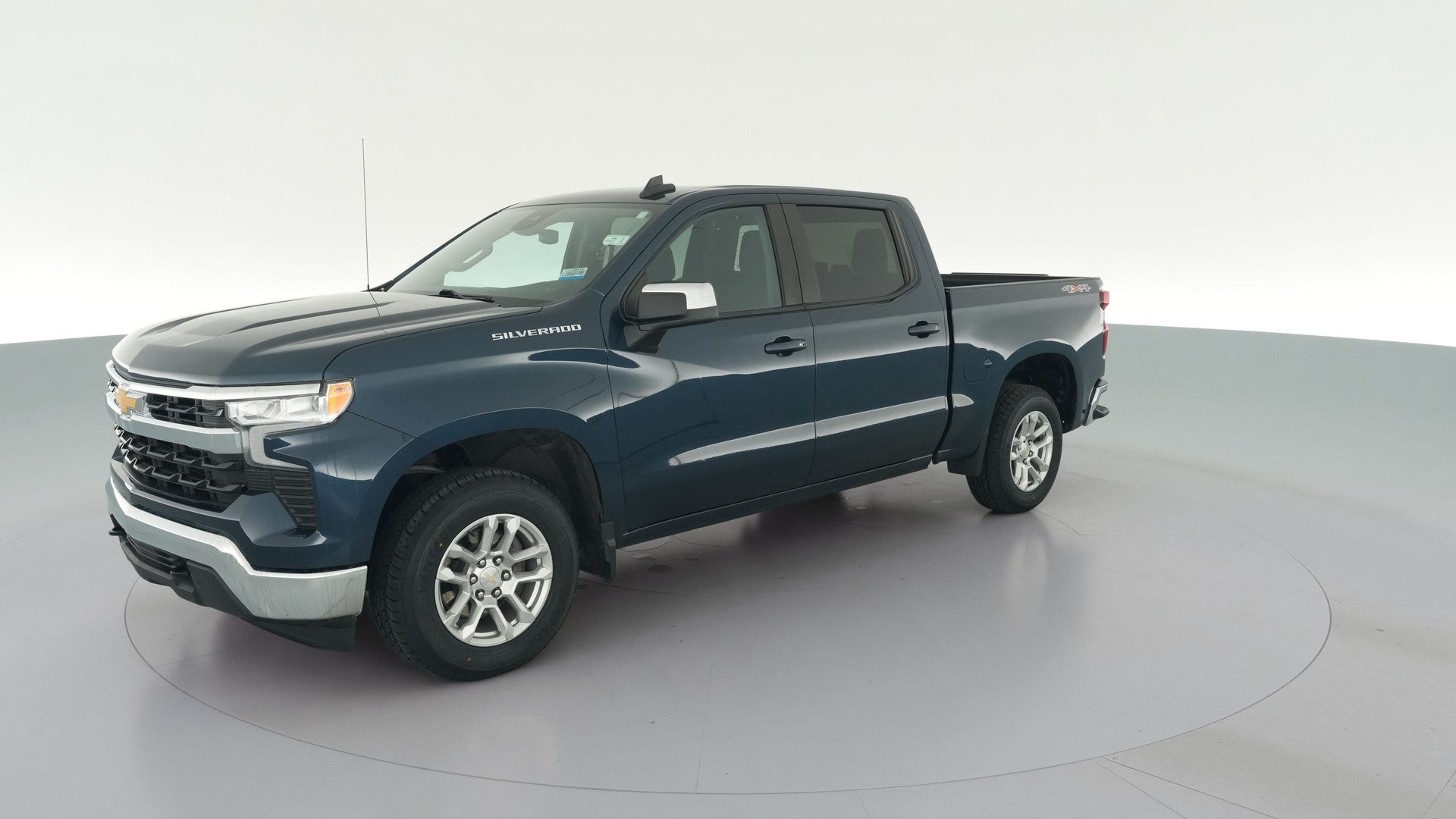 2023 Chevrolet Silverado 1500 Crew Cab vehicle photo