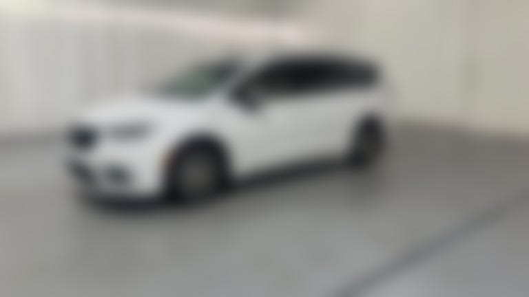 2025 Chrysler Pacifica Hybrid vehicle photo