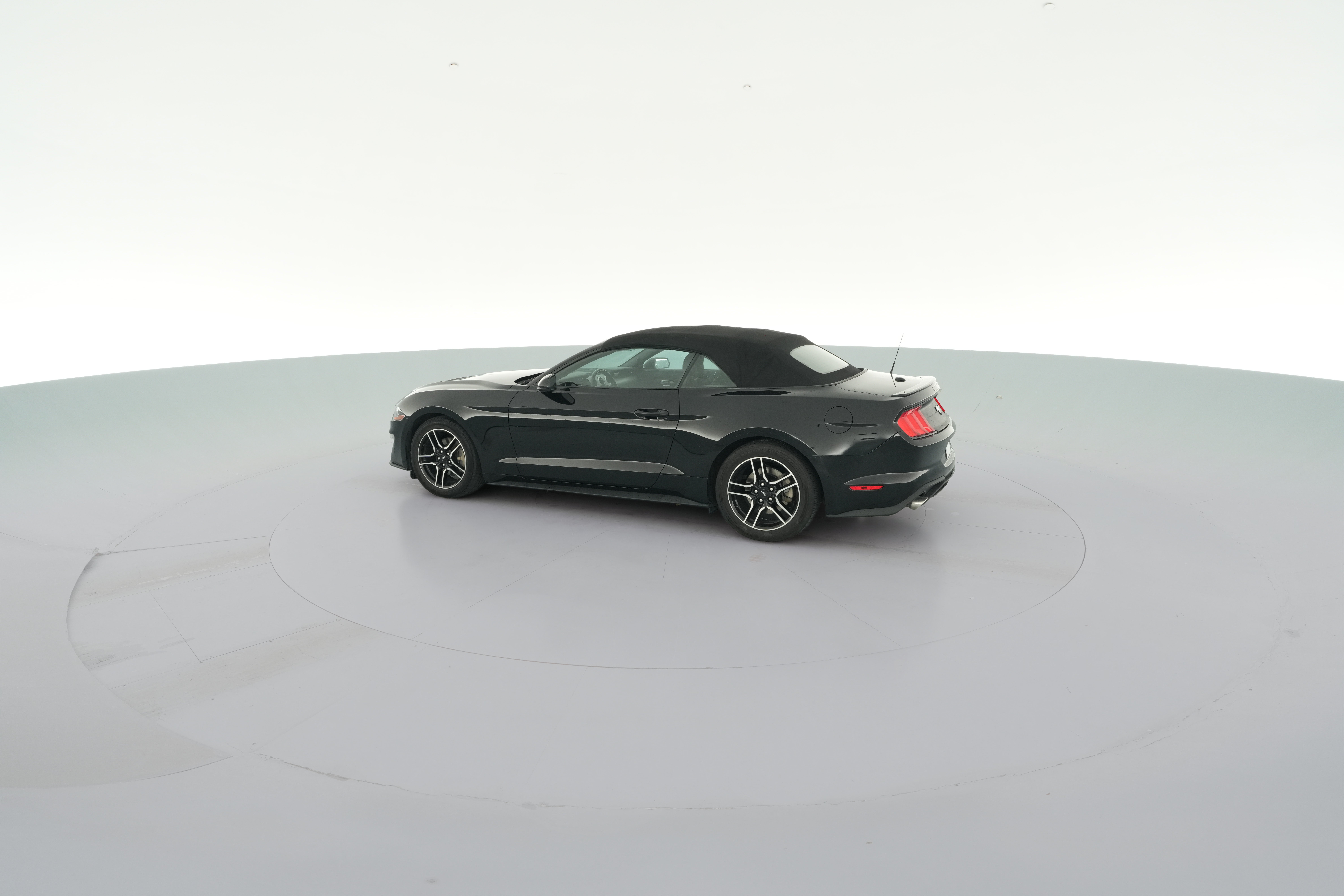 2021 Ford Mustang EcoBoost Premium - Photo 43