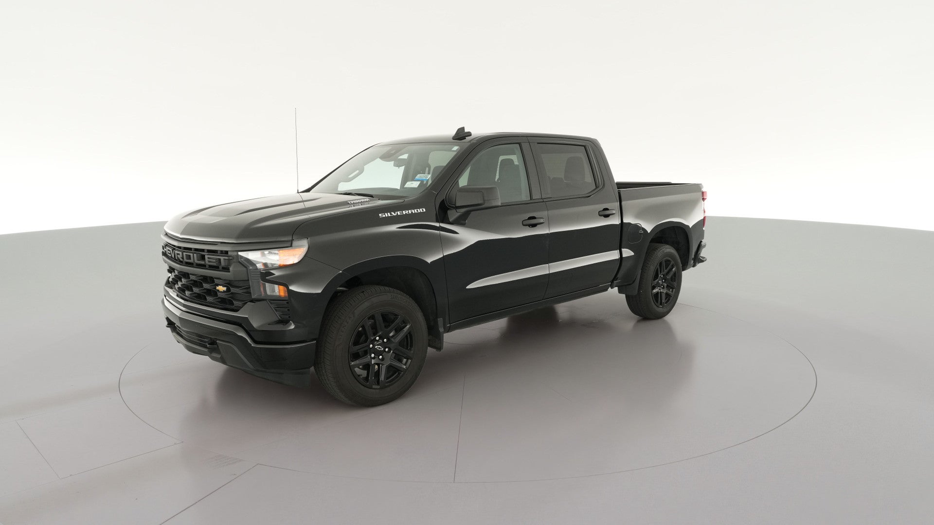 2025 Chevrolet Silverado 1500 Crew Cab vehicle photo
