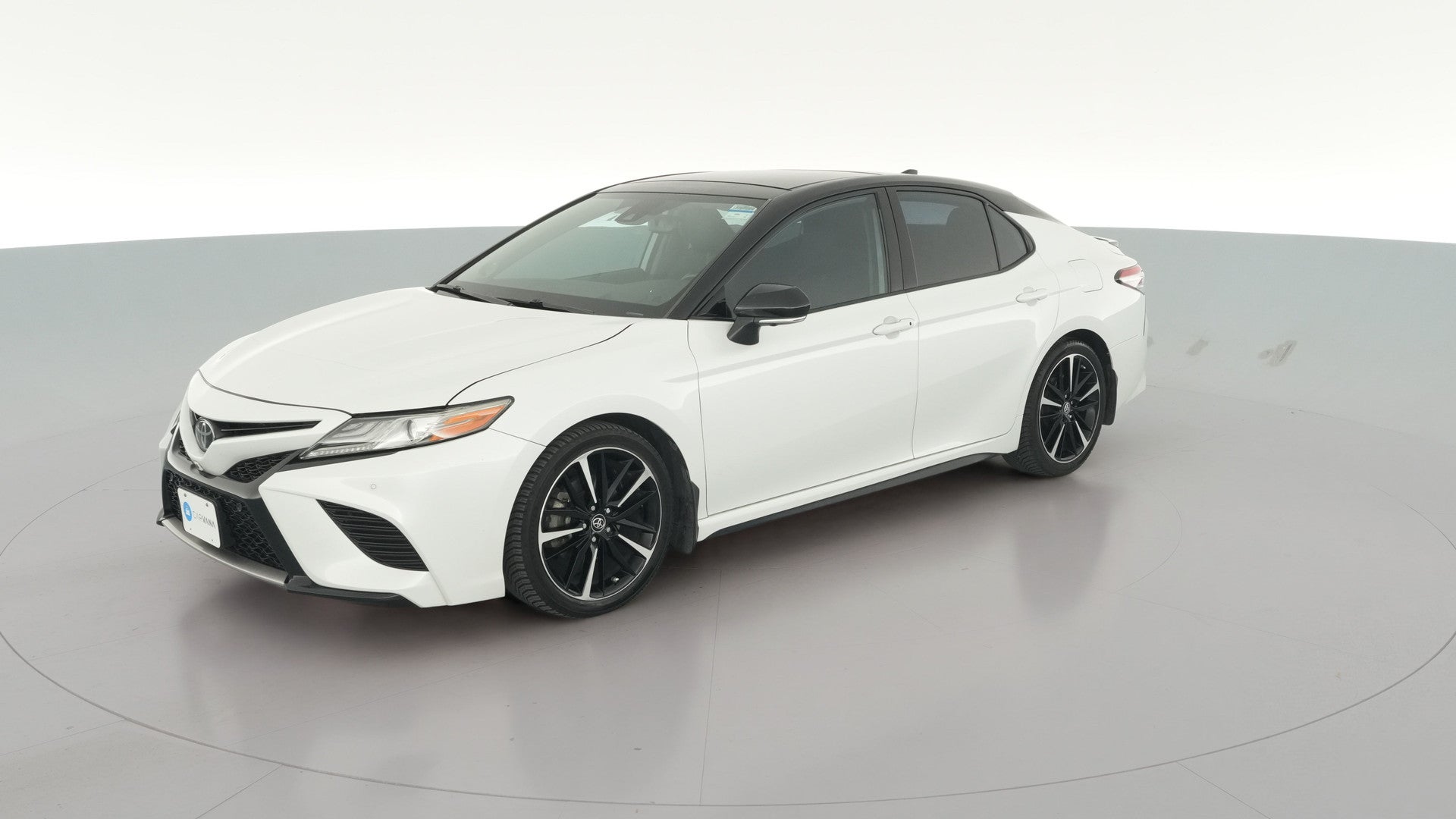 2019 Toyota Camry vehicle photo