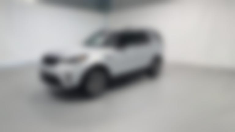 2023 Land Rover Discovery vehicle photo
