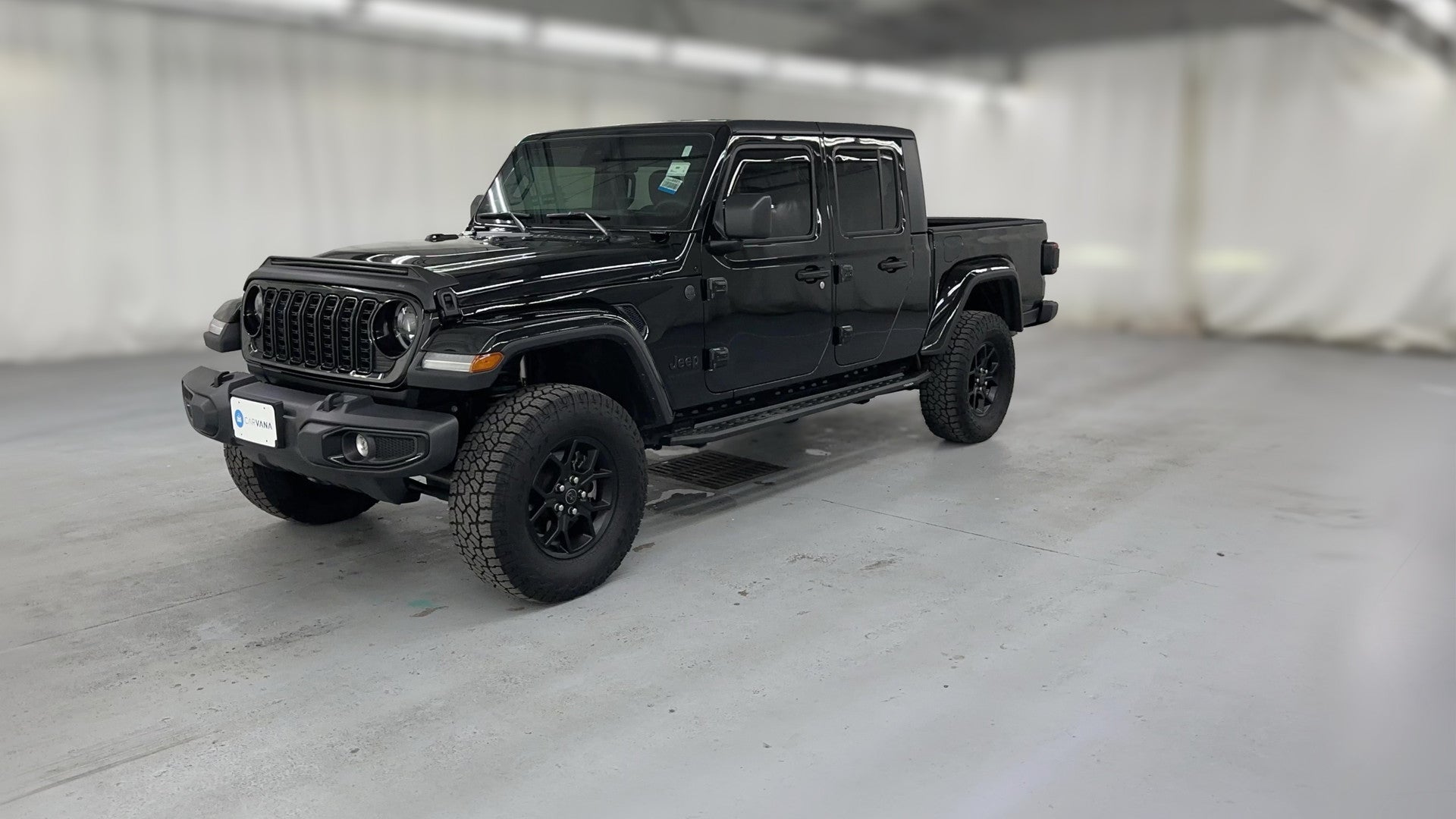 2025 Jeep Gladiator vehicle photo