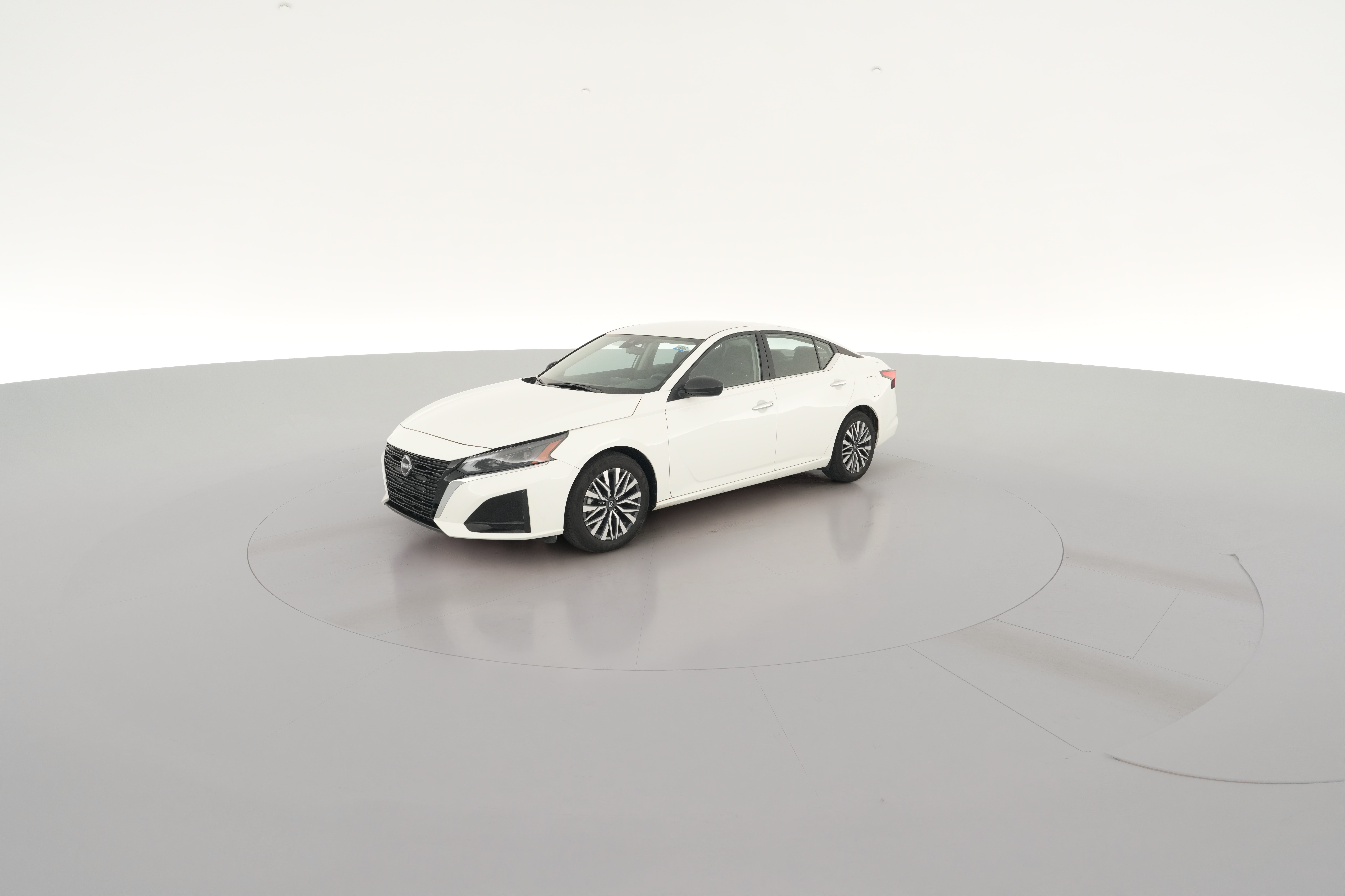 2025 Nissan Altima SV - Photo 22
