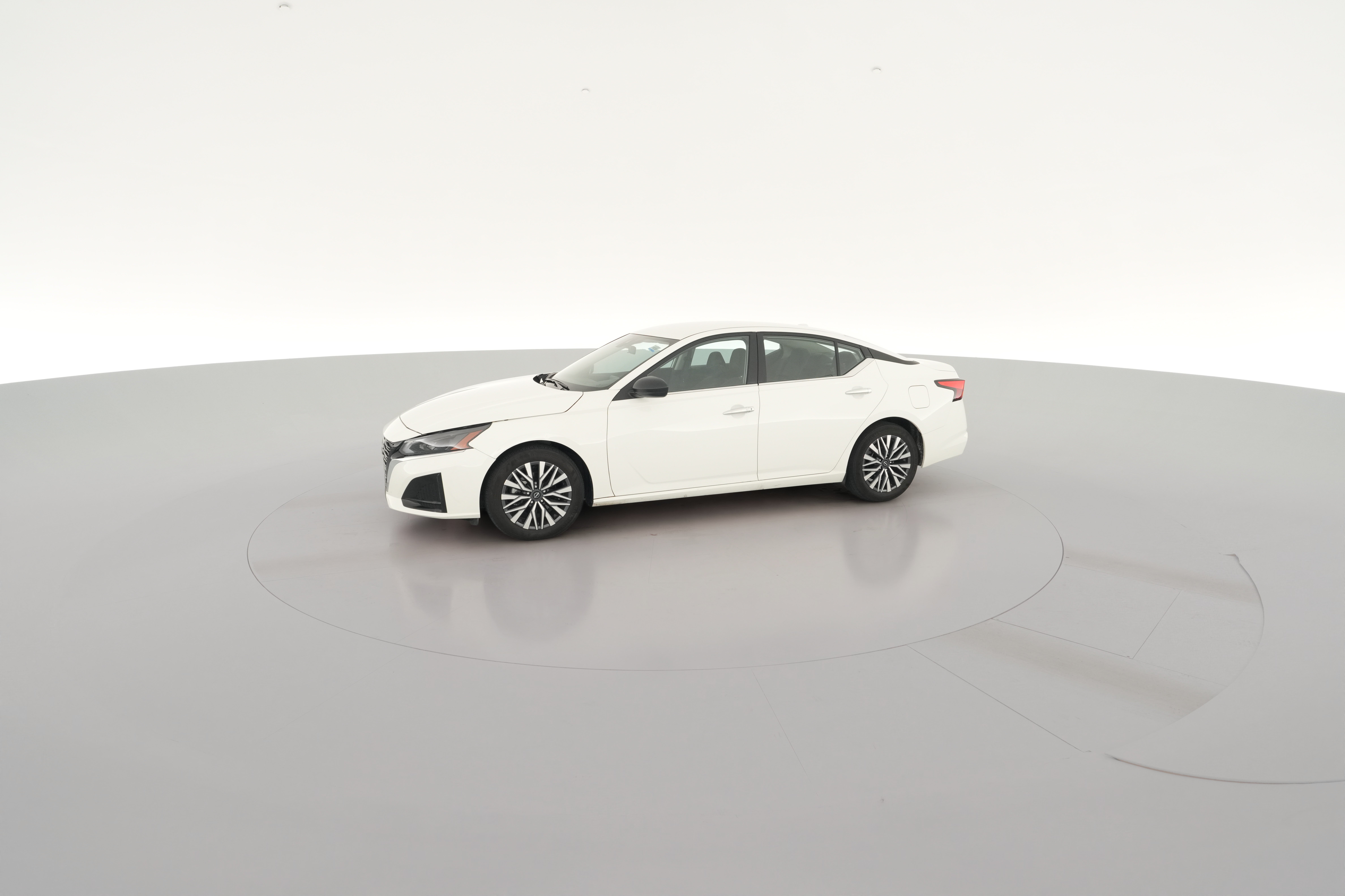 2025 Nissan Altima SV - Photo 23