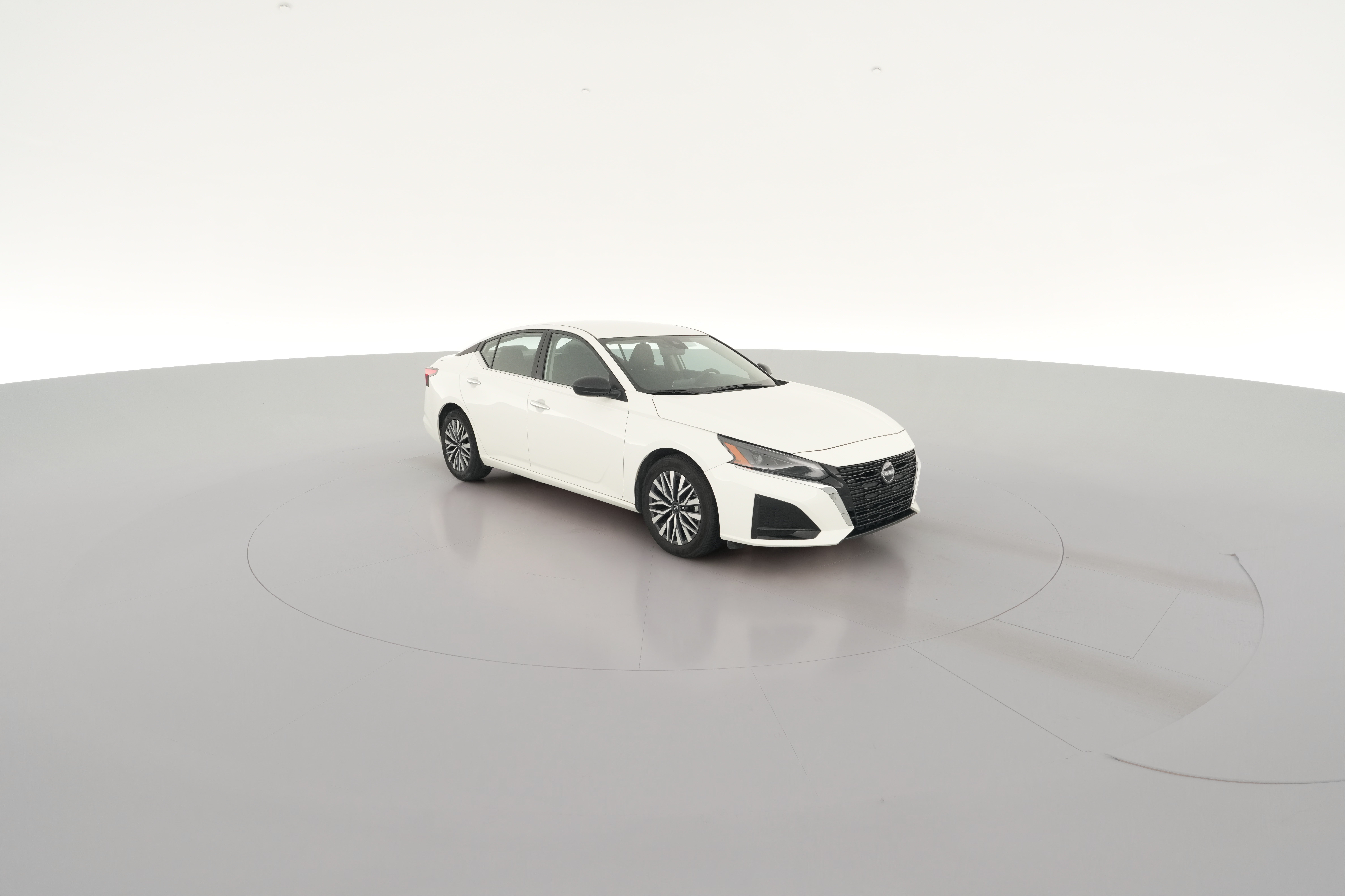2025 Nissan Altima SV - Photo 34